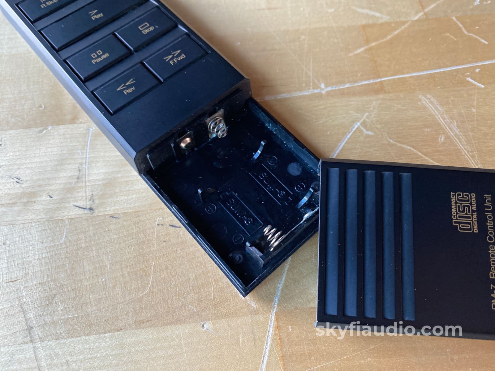 Nakamichi Oms-7 Vintage Cd Player With Remote - Dual Phillips Dacs + Digital