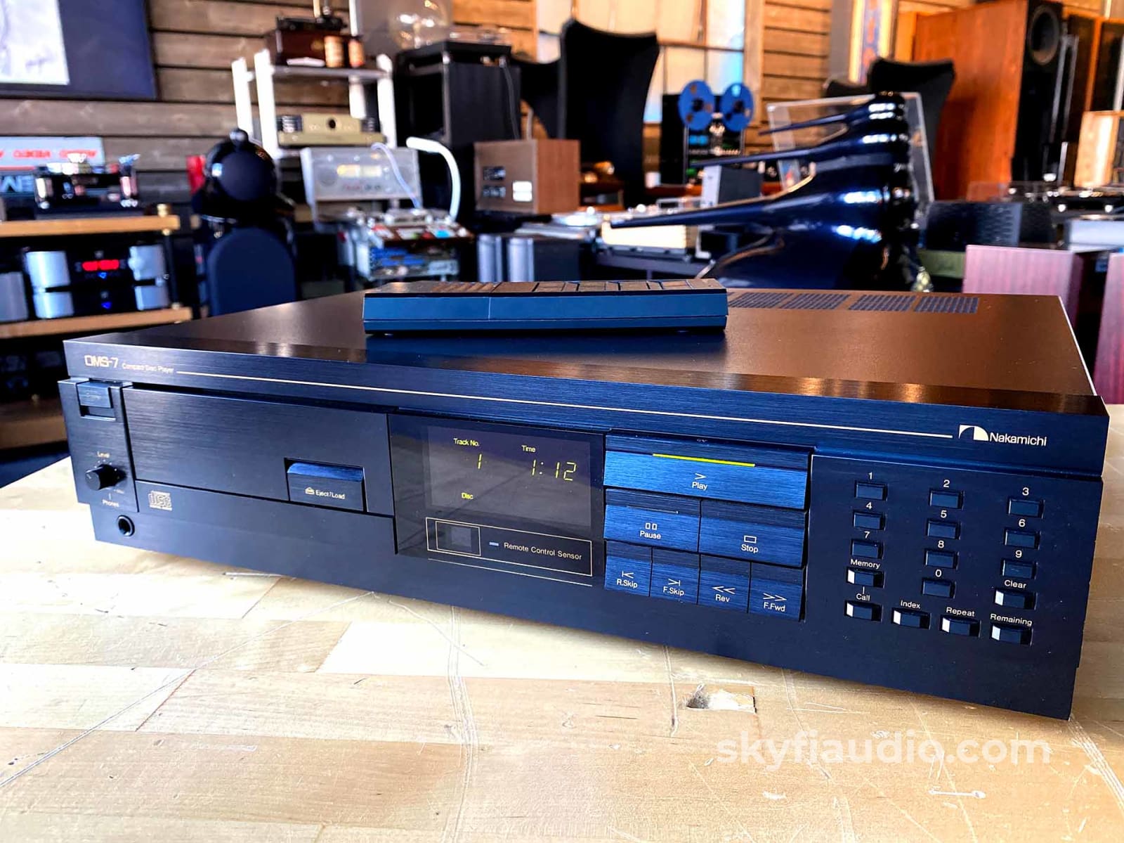 Nakamichi Oms-7 Vintage Cd Player With Remote - Dual Phillips Dacs + Digital