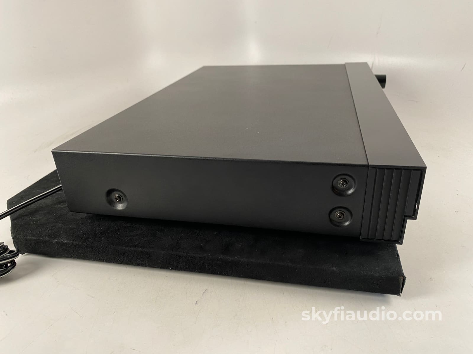 Nakamichi St-7 Vintage Fm Digital Synthesis Tuner