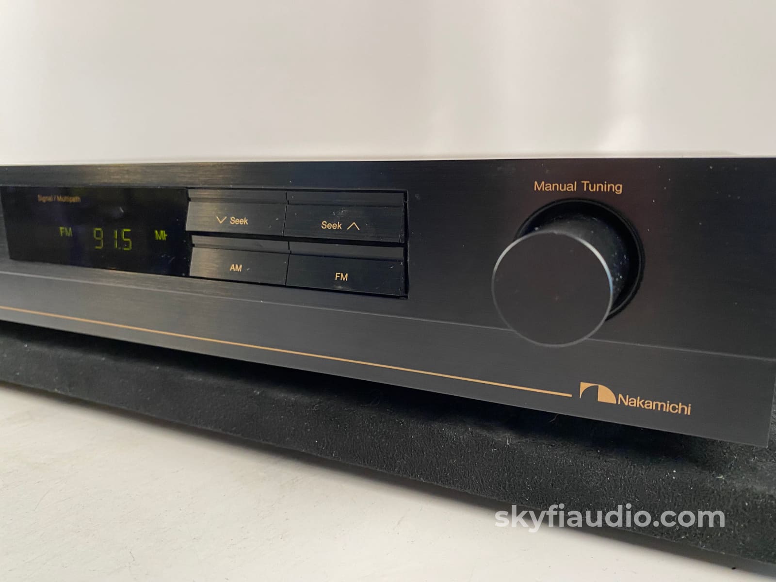 Nakamichi St-7 Vintage Fm Digital Synthesis Tuner