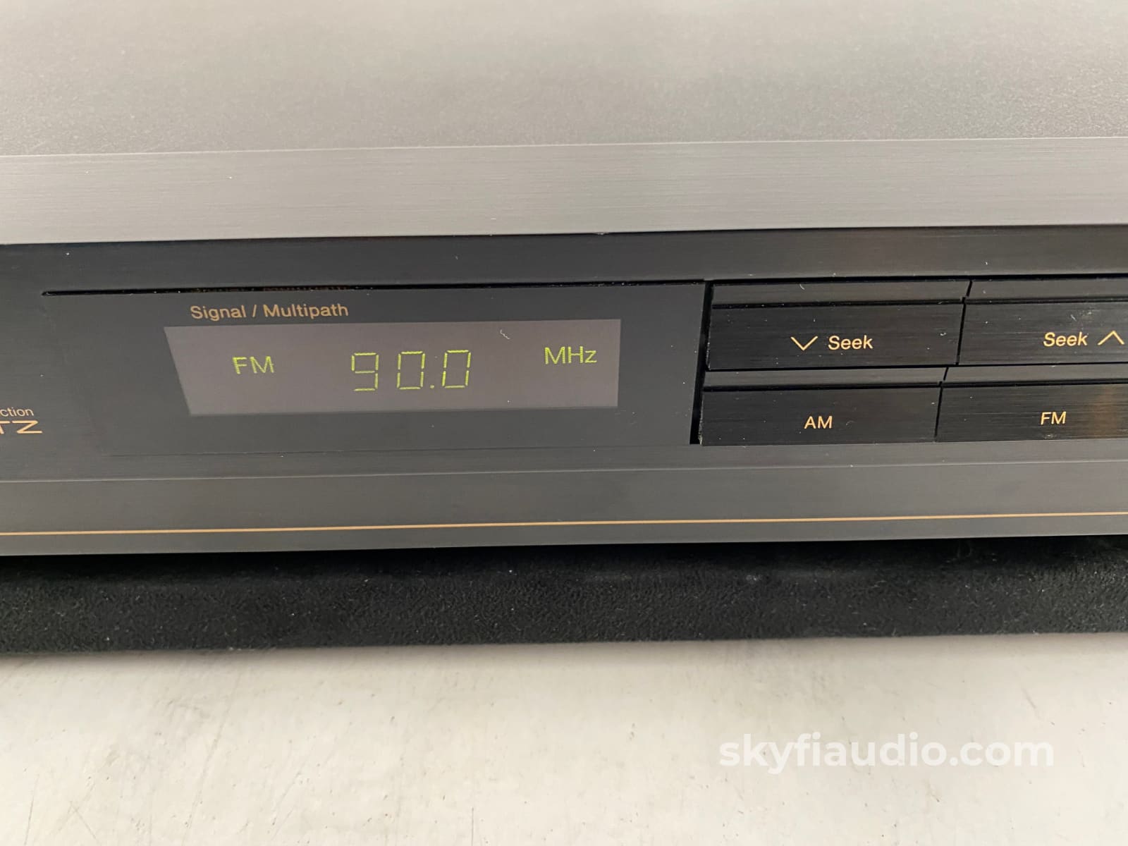 Nakamichi St-7 Vintage Fm Digital Synthesis Tuner