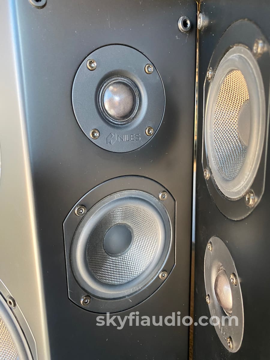 Niles Stagefront Pro770Fx - Surround Or Side Speakers