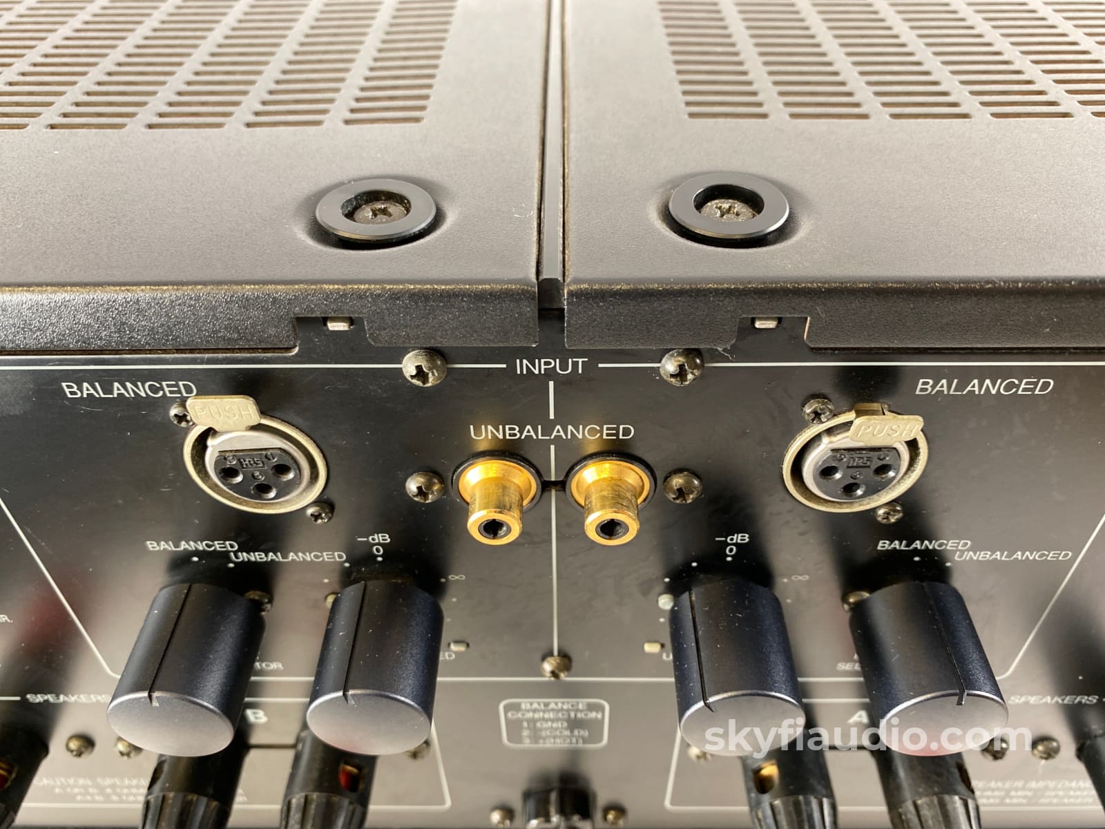 Onkyo M-588F Stereo Power Amplifier - Huge Meters Wow 200Wpc