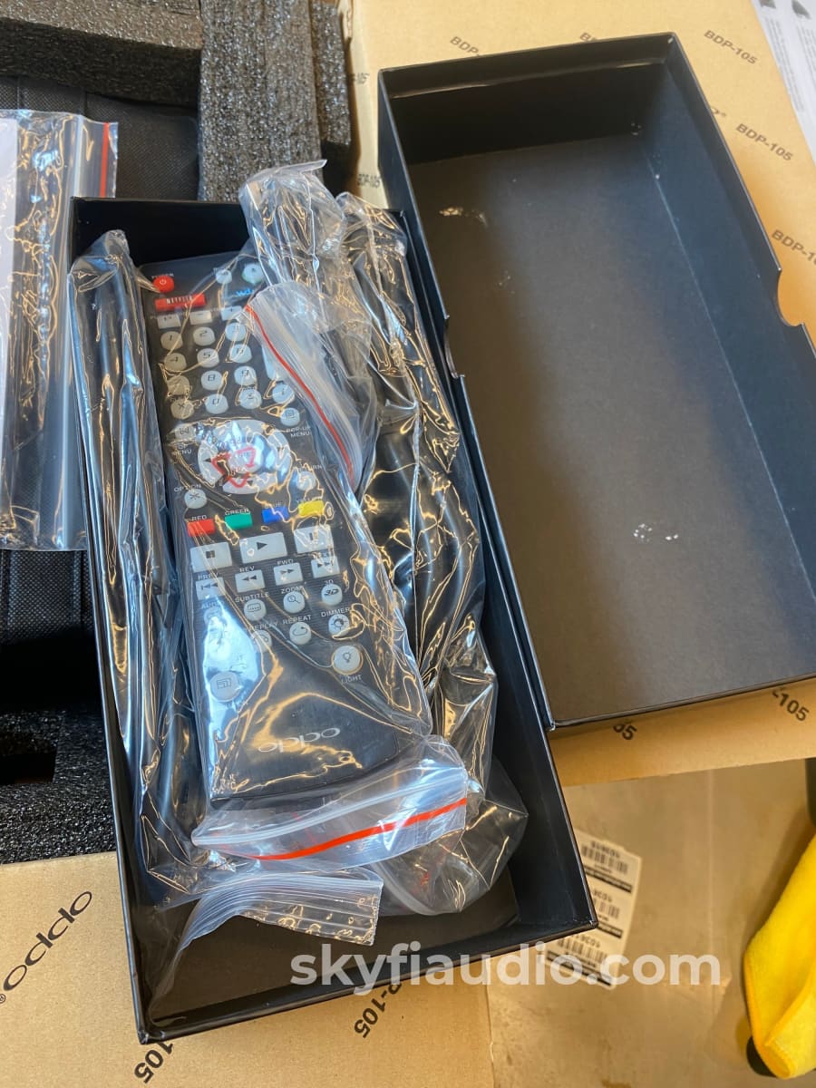 Oppo Bdp-105 Universal Disc Player - New Old Stock (Nos) Last Chance Cd + Digital