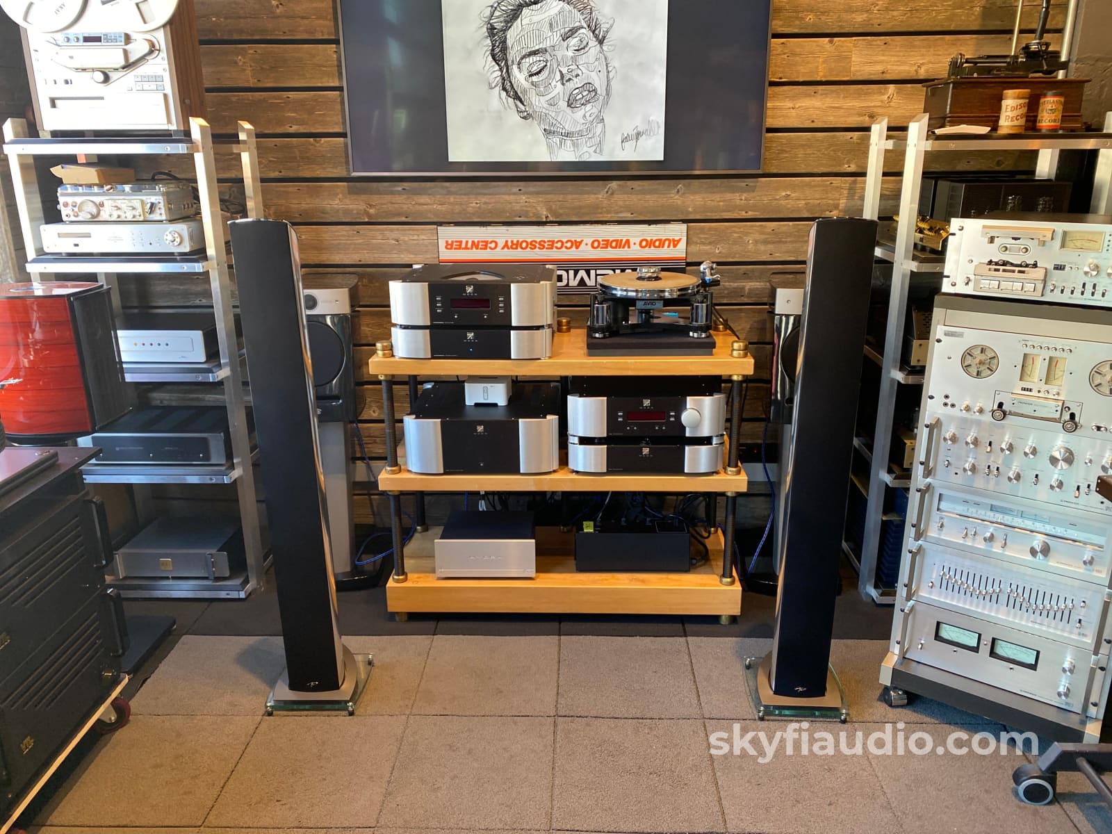 Paradigm Reference Millenia 300 Floorstanding Speakers - Striking Silver Finish