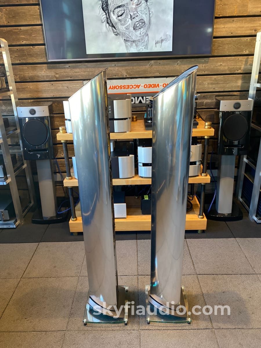 Paradigm Reference Millenia 300 Floorstanding Speakers - Striking Silver Finish