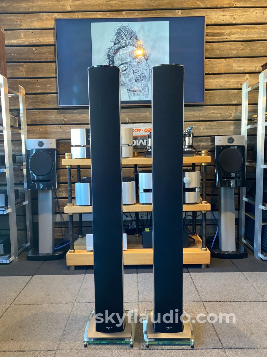 Paradigm Reference Millenia 300 Floorstanding Speakers - Striking Silver Finish