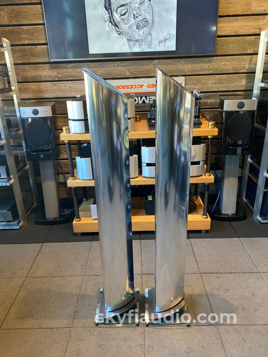 Paradigm Reference Millenia 300 Floorstanding Speakers - Striking Silver Finish