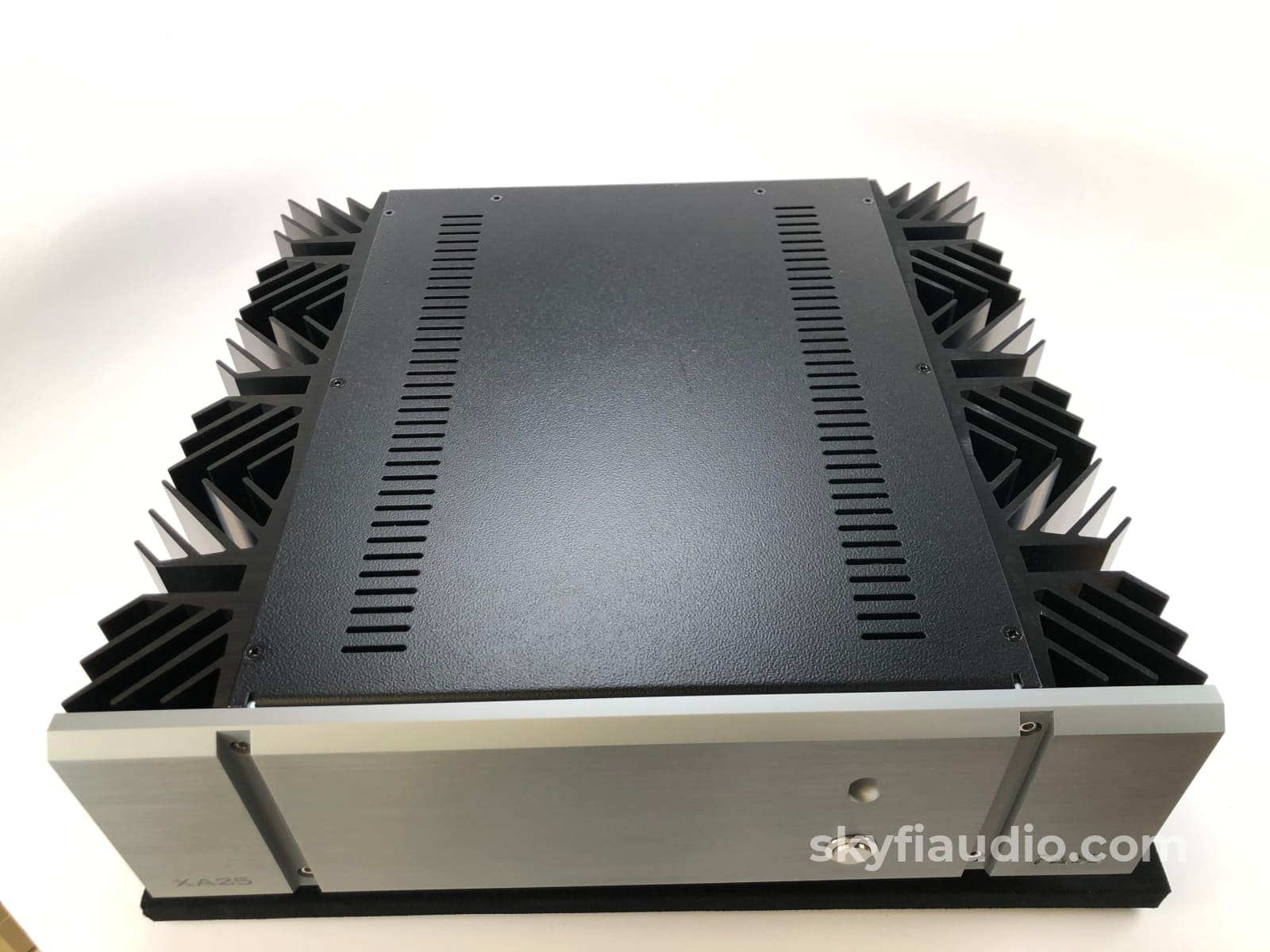 Pass Xa25 Class A Amplifier With 25 Glorious Watts