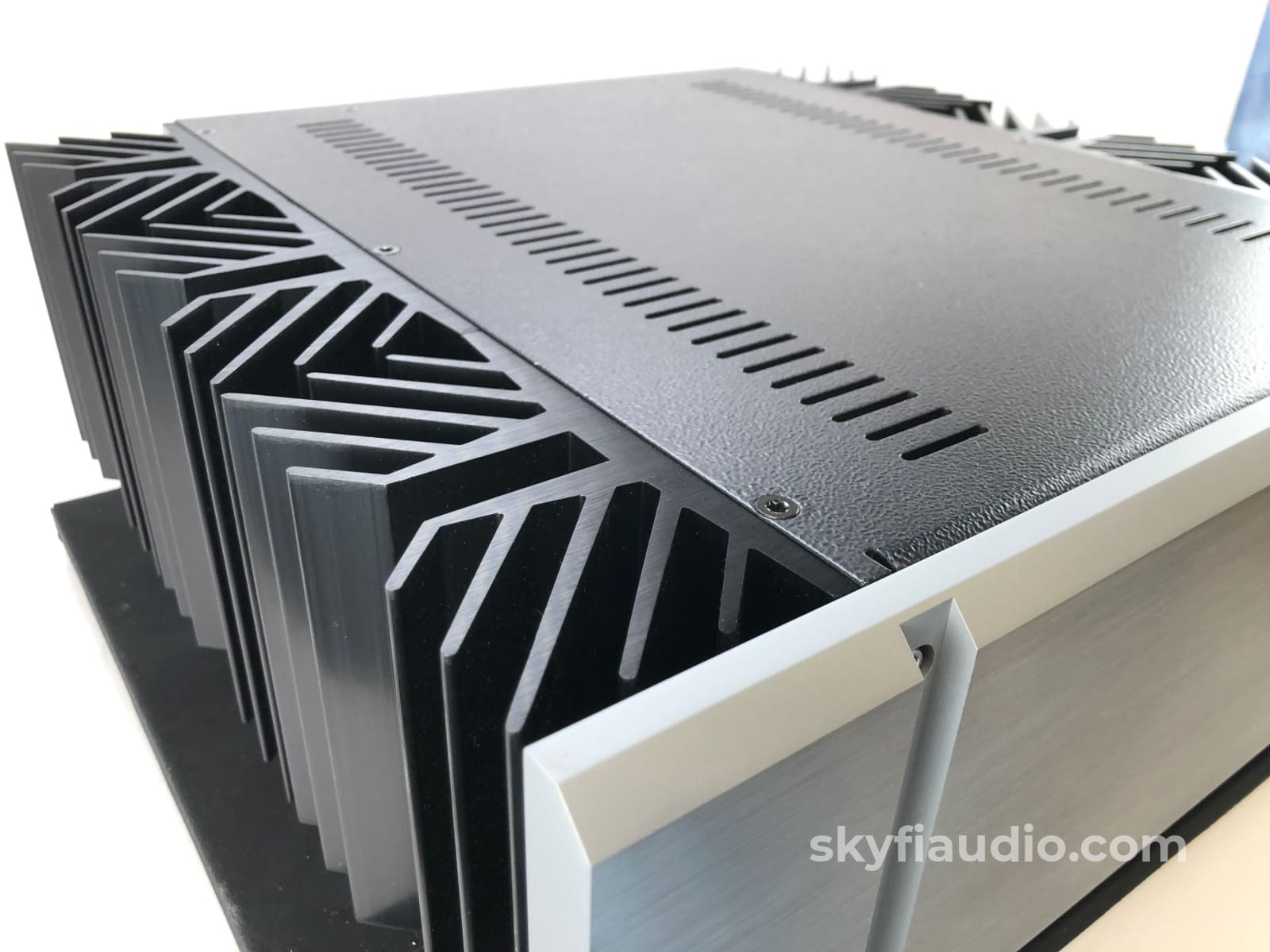 Pass Xa25 Class A Amplifier With 25 Glorious Watts