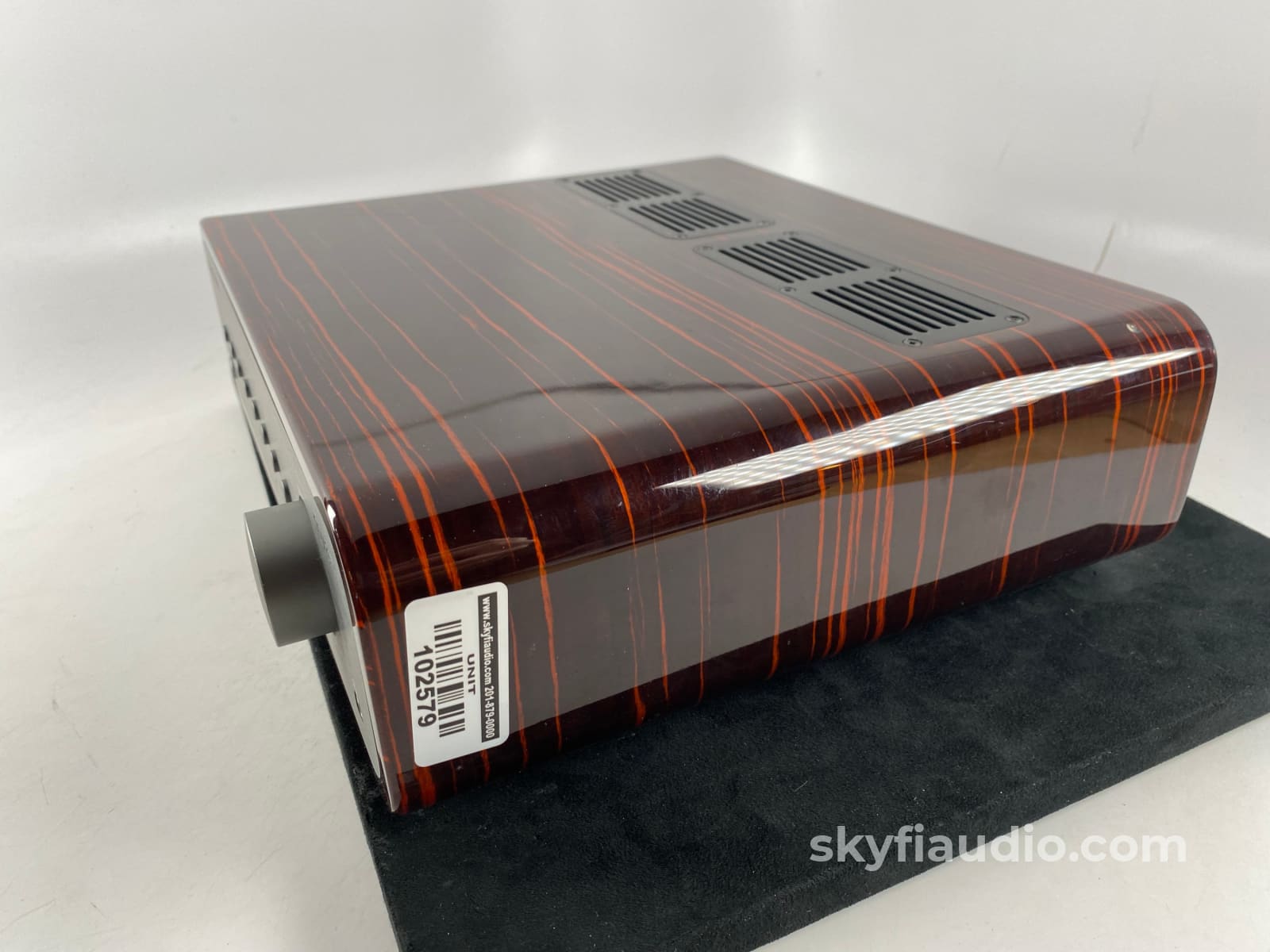 Peachtree Nova150 Integrated Amplifier With Reference Sabre Dac