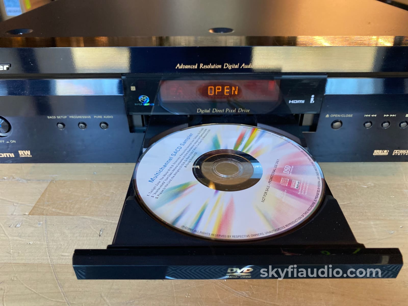 Pioneer Dv79Avi Multi-Format Playback Dvd Player With Video / Audio Sacd Mp3 Cd + Digital