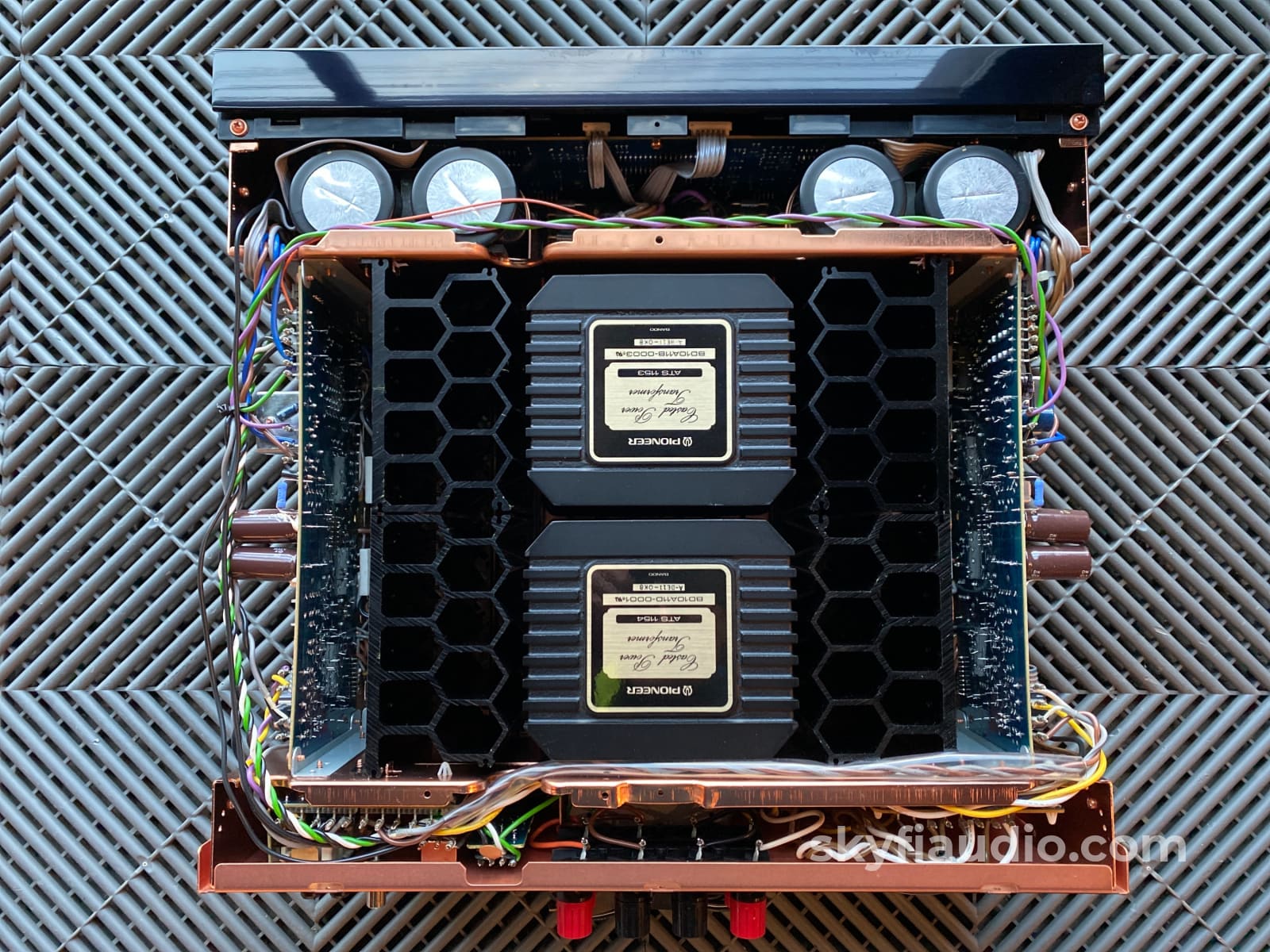 Pioneer Elite Vintage M-91 200W Amplifier - New Old Stock!