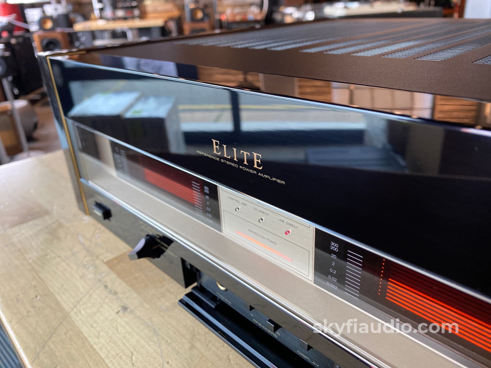 Pioneer Elite Vintage M-91 200W Amplifier - New Old Stock!