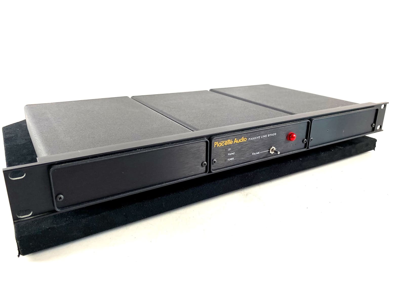 Placette Audio Passive Line Stage - Relay Controlled Stepped Attenuator / Selector Preamplifier