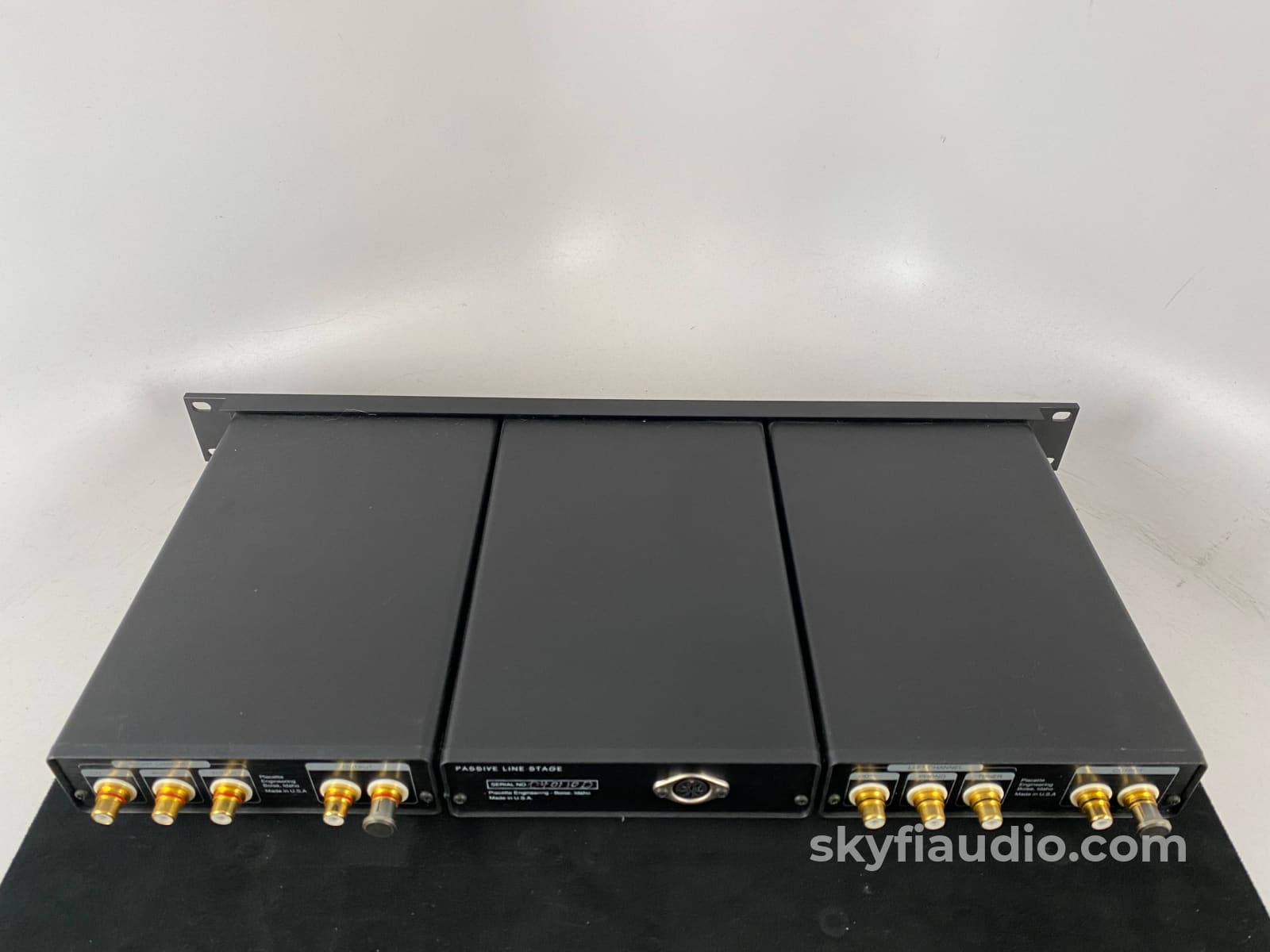 Placette Audio Passive Line Stage - Relay Controlled Stepped Attenuator / Selector Preamplifier
