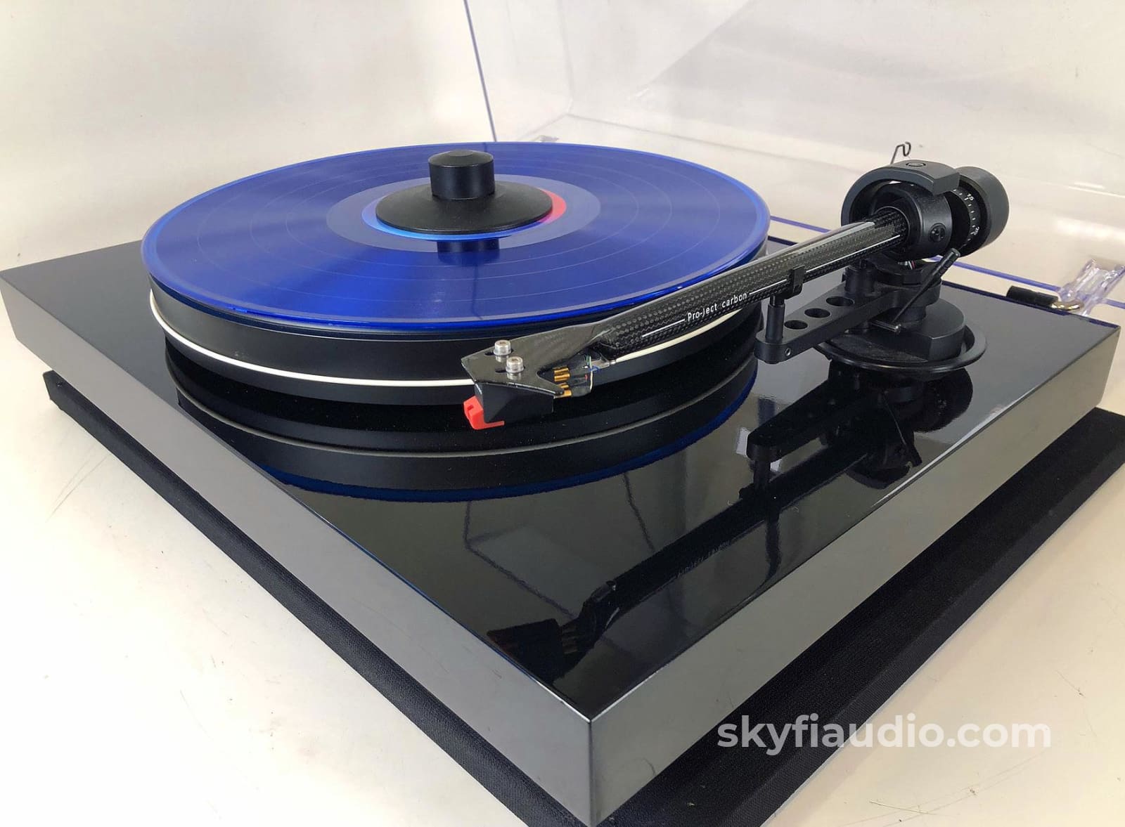 Pro-Ject 2 Xperience Turntable W/New Sumiko Cartridge And Carbon Cc9 Tonearm