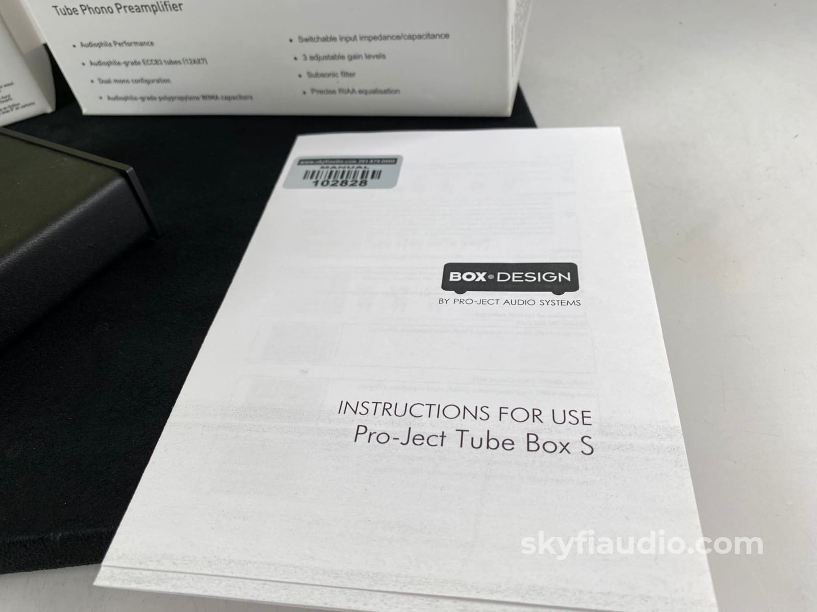 Pro-Ject Tube Box S - Mm/Mc Phono Preamp W/Tube Output Stage Preamplifier