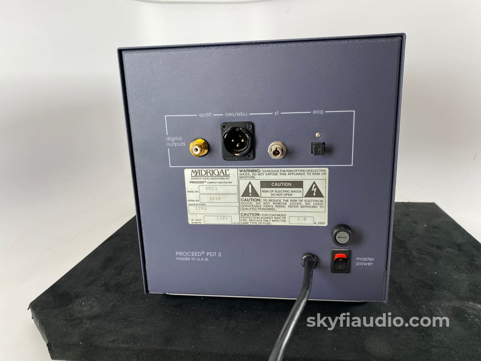 Proceed Pdt 3 Vintage Cd Transport The Toaster With Original Remote And Box + Digital