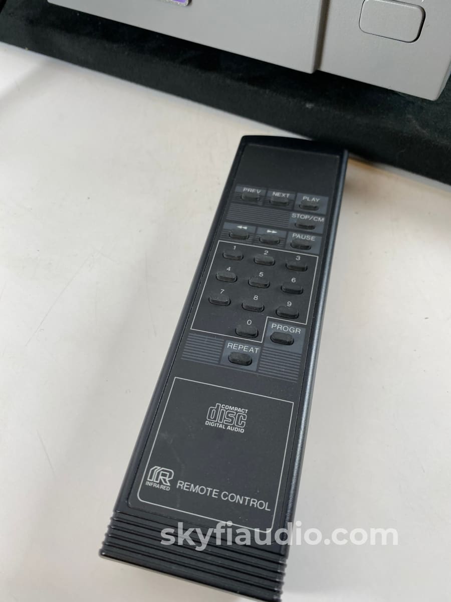 Proceed Pdt 3 Vintage Cd Transport The Toaster With Original Remote And Box + Digital