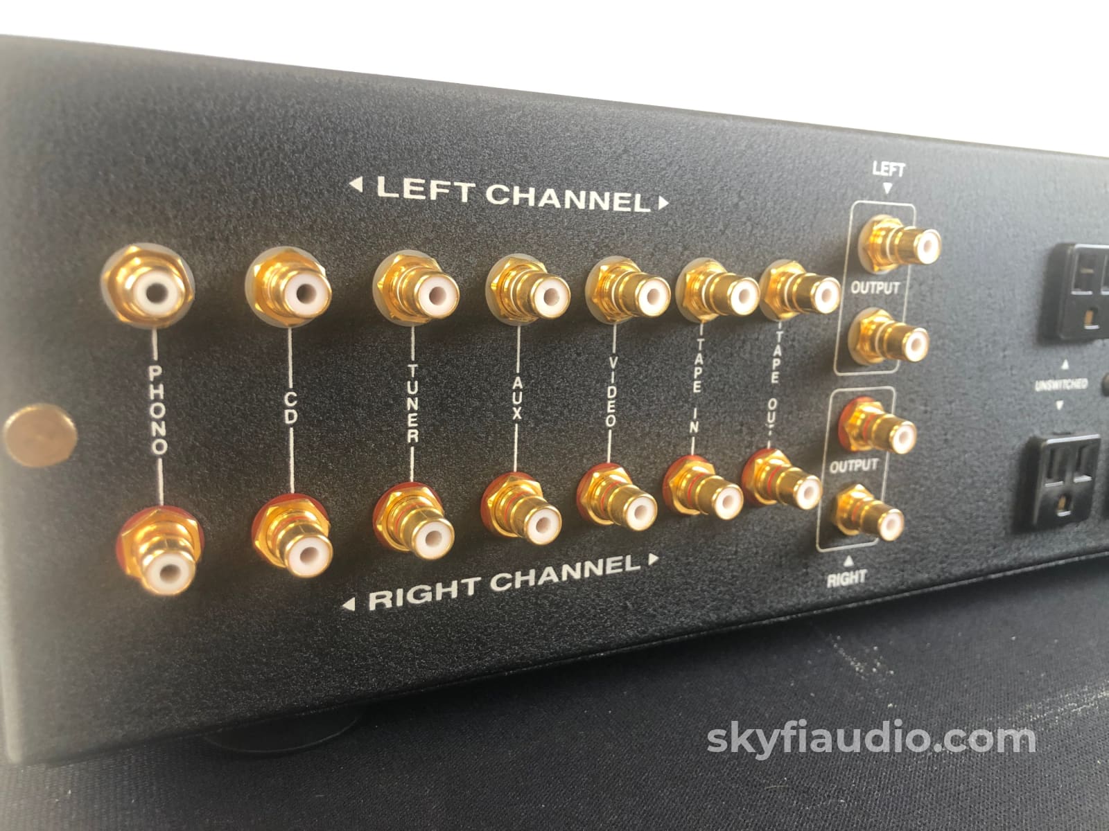 Quicksilver Audio Tube Preamp With Built In Phono Stage - Rare And Mint Preamplifier