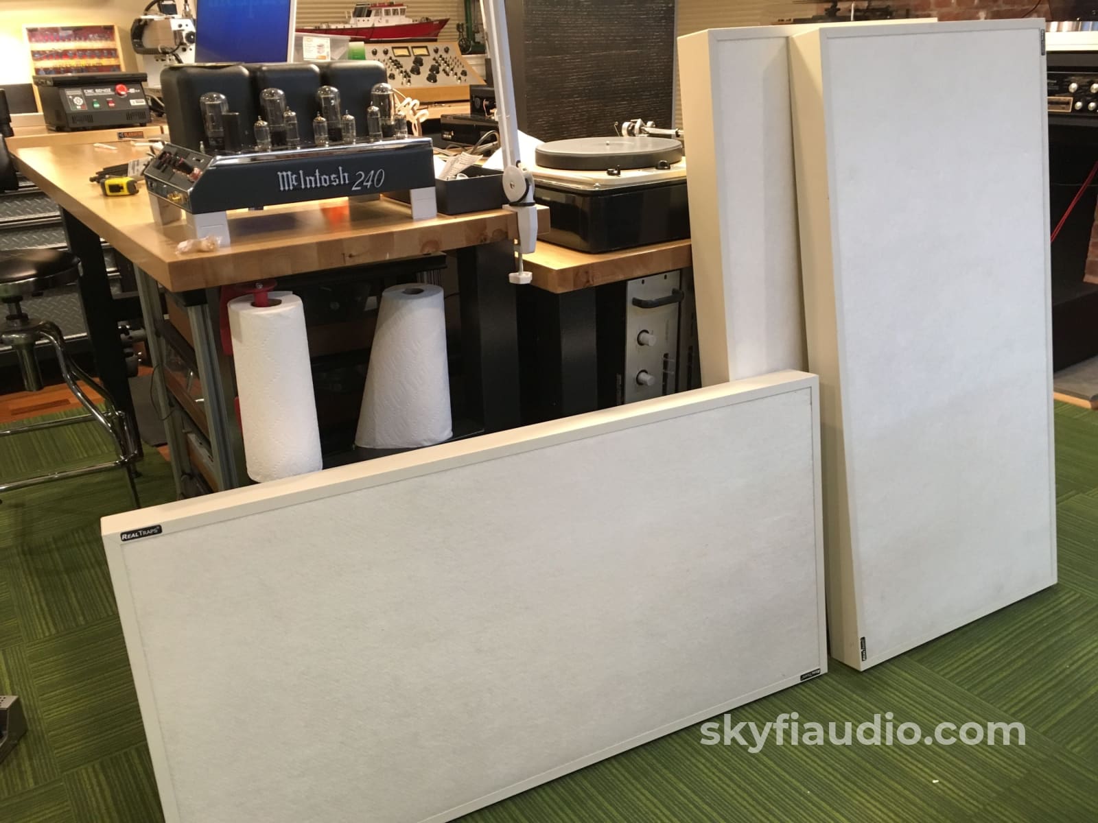 Realtraps Mini Traps And Mondo - 3 Acoustical Wall Total Accessory