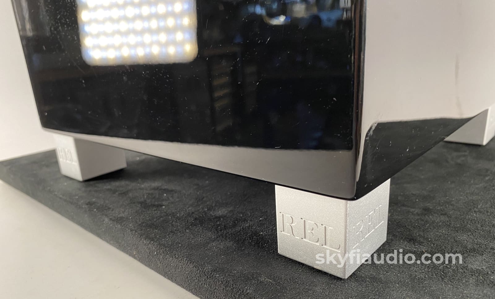 Rel Acoustics T/5I - Compact And Powered Down-Firing 8 Subwoofer Speakers