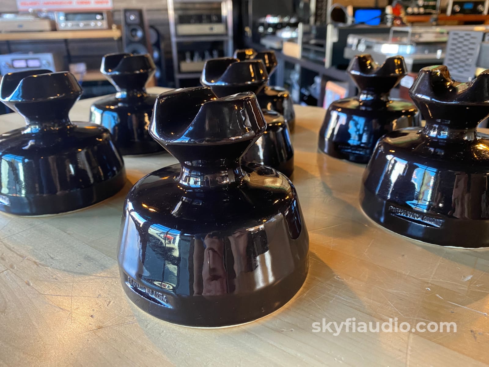 Rightway Audio Speaker Cable Elevator (Each) Accessory