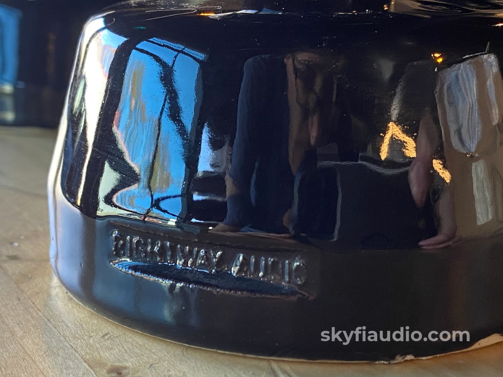 Rightway Audio Speaker Cable Elevator (Each) Accessory