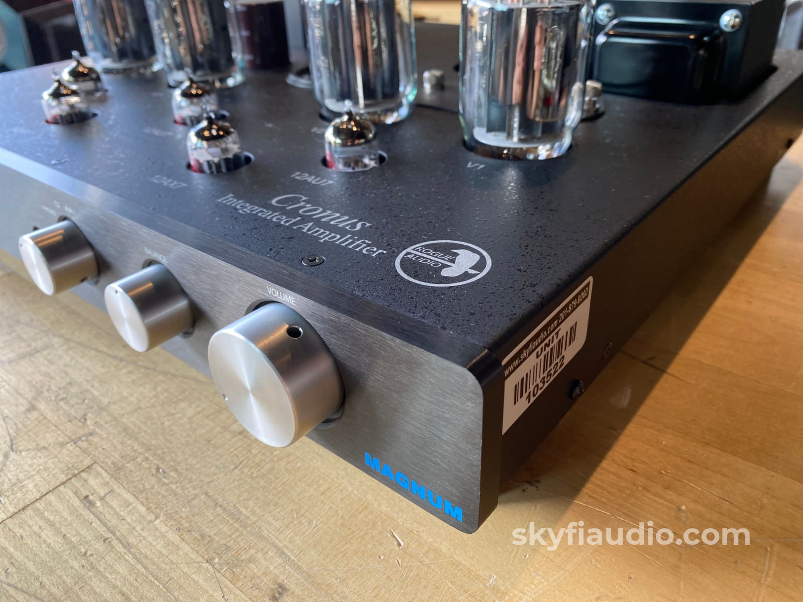 Rogue Audio Cronus Magnum Tube Integrated Amp W/Factory Upgraded Kt120 Top Cover + Phono Amplifier