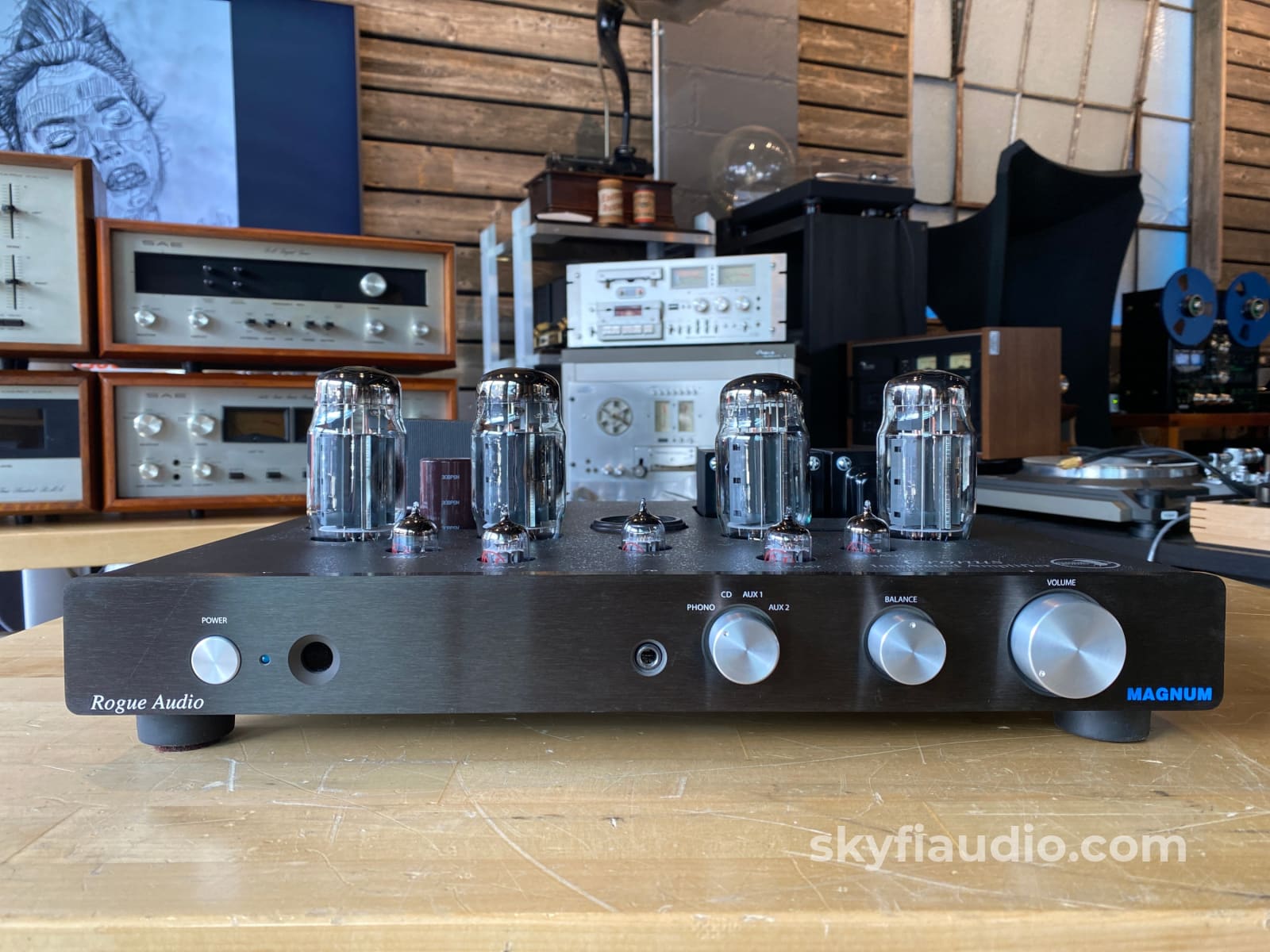 Rogue Audio Cronus Magnum Tube Integrated Amp W/Factory Upgraded Kt120 Top Cover + Phono Amplifier