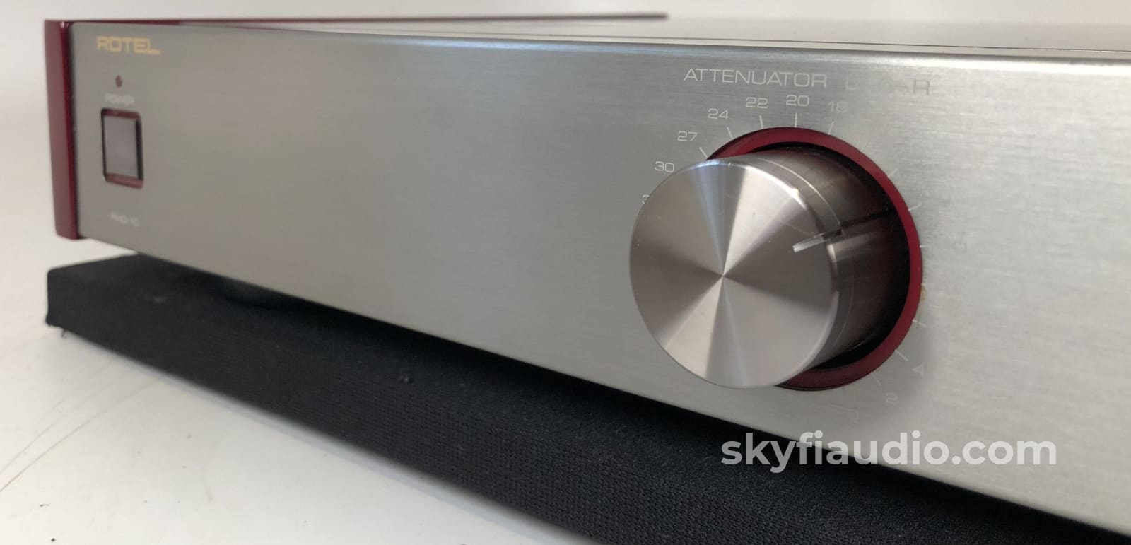 Rotel Rhq-10 Phono Preamp - The Best From Very Rare Preamplifier