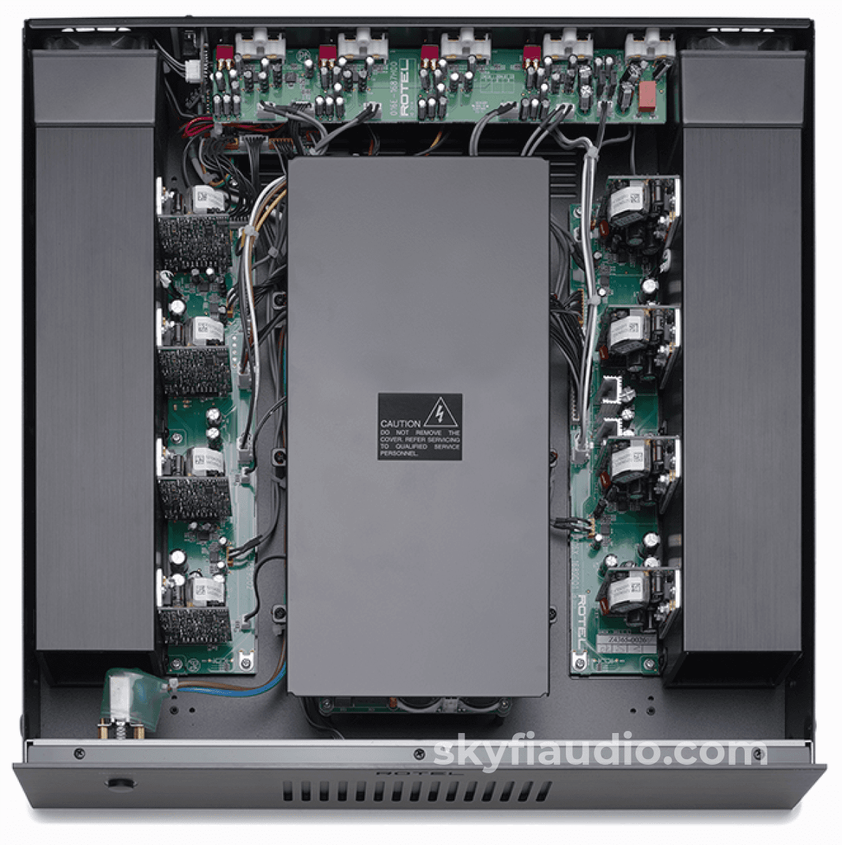 Rotel Rkb-8100 - 8X100 Channel Theater Or Multi Room Amplifier