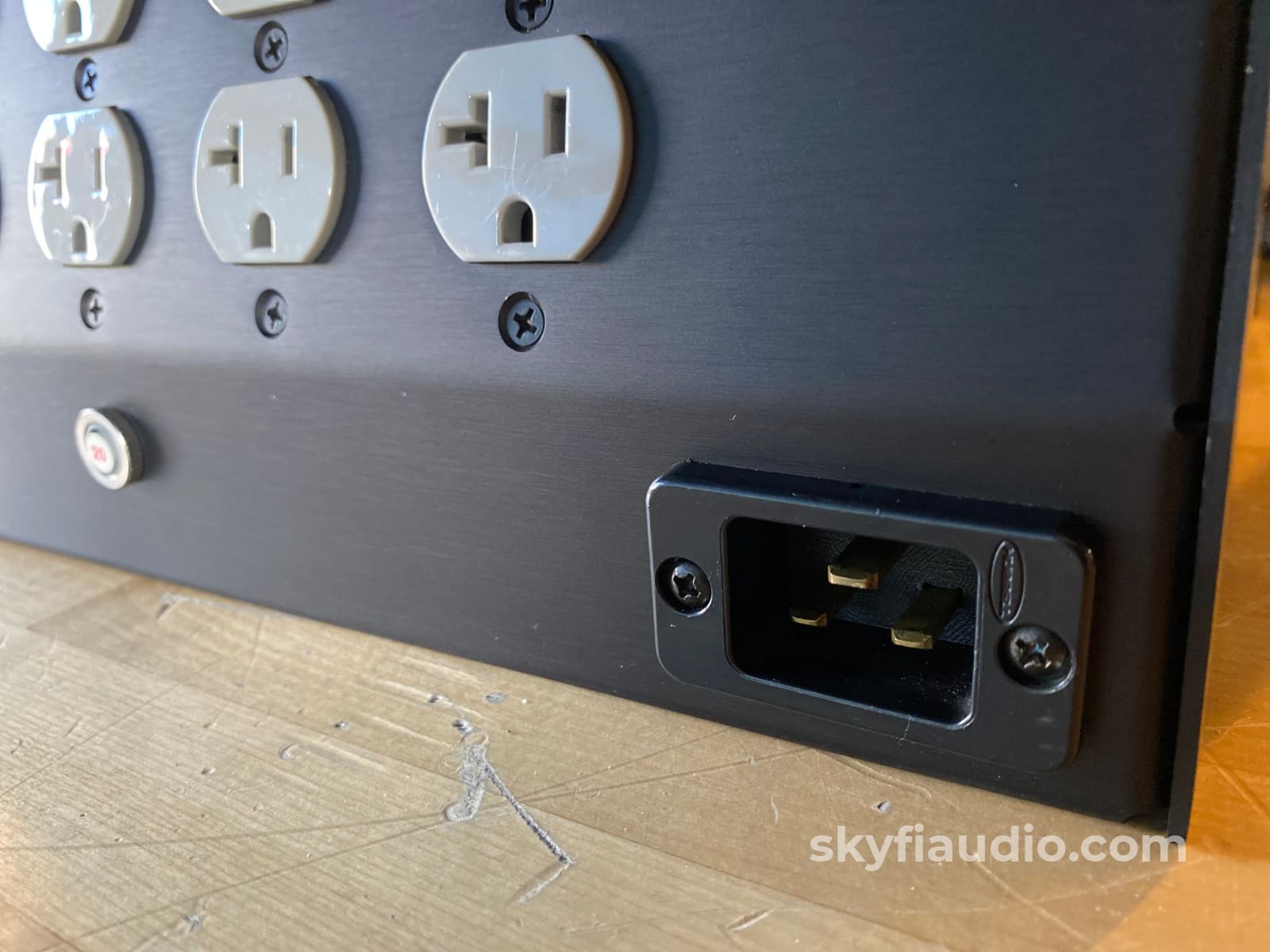 Running Springs Audio - Dmitri Ac Power Conditioner W/Power Cord