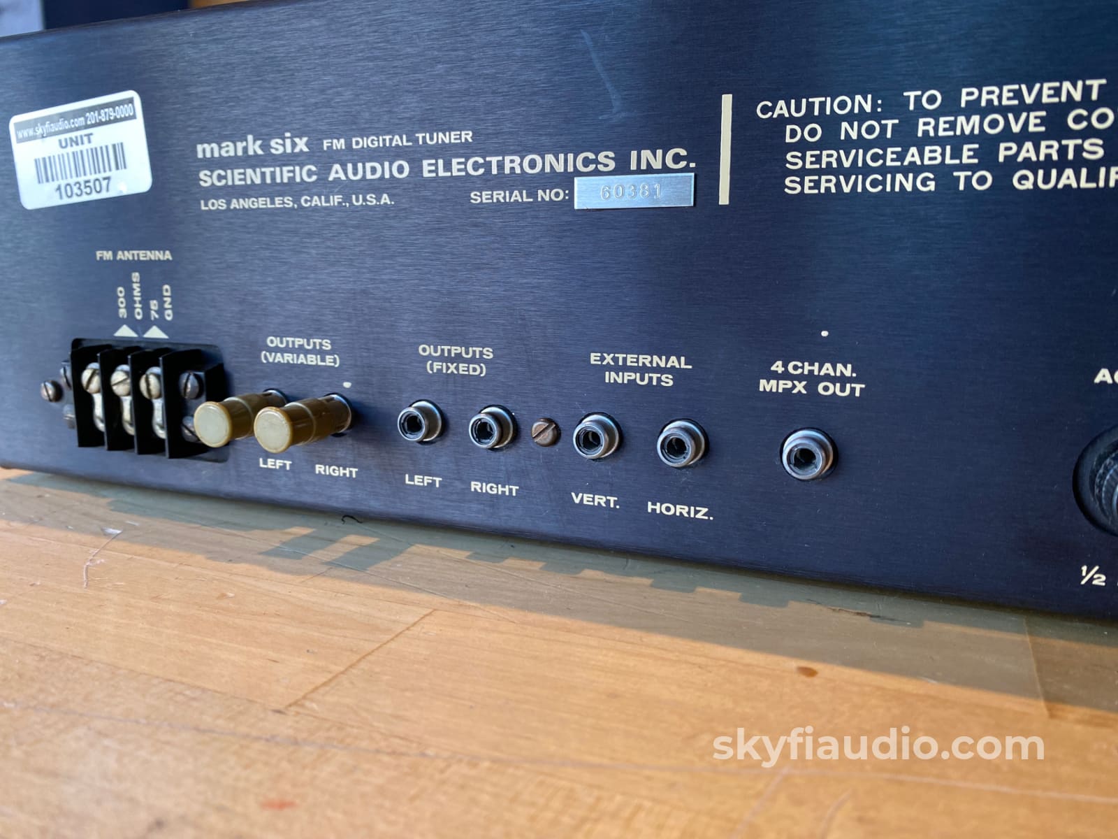 Sae 4 Piece Vintage System In Wood Cabinets - Wow!