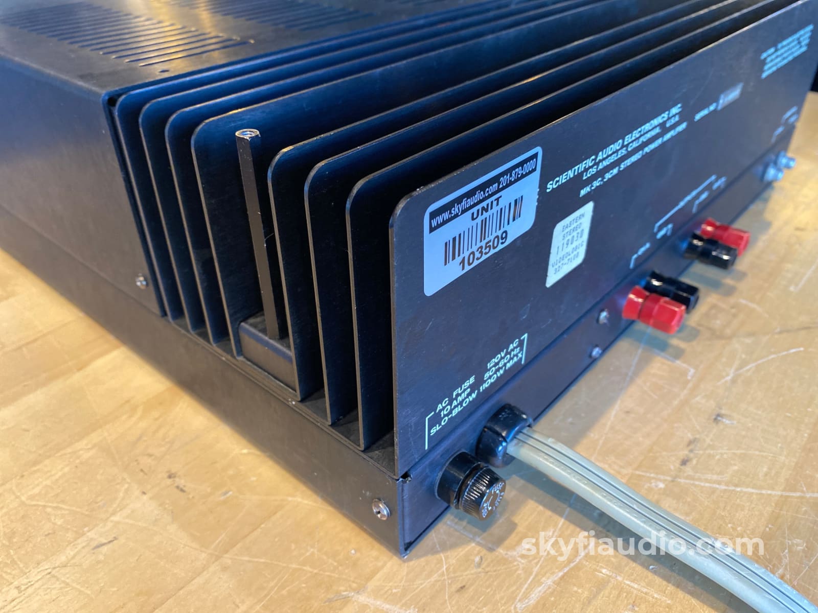 Sae 4 Piece Vintage System In Wood Cabinets - Wow!