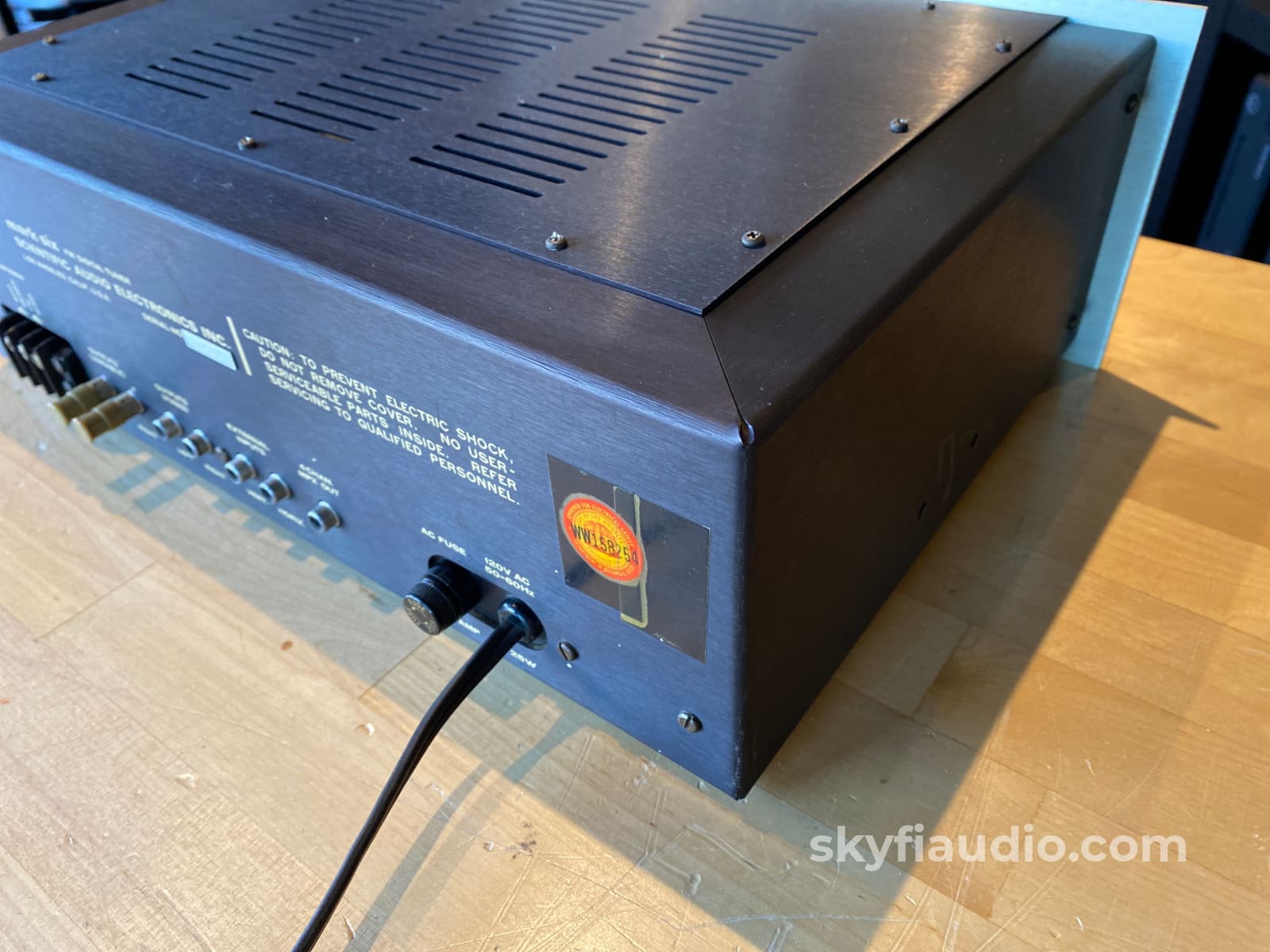 Sae 4 Piece Vintage System In Wood Cabinets - Wow!