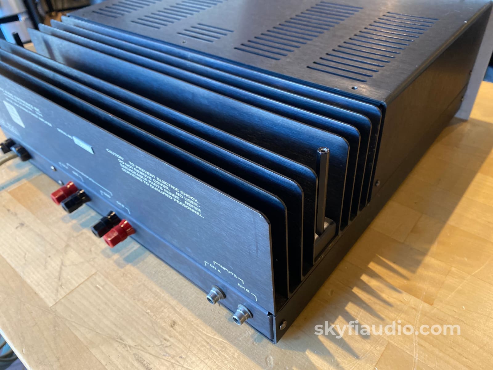 Sae 4 Piece Vintage System In Wood Cabinets - Wow!