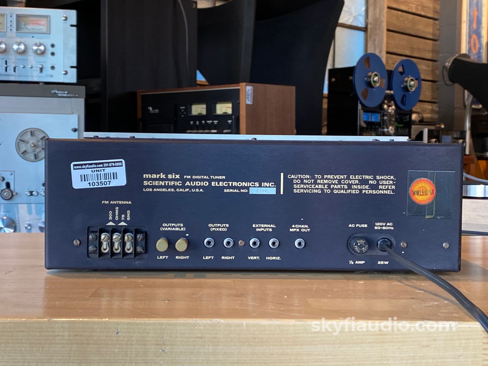 Sae 4 Piece Vintage System In Wood Cabinets - Wow!