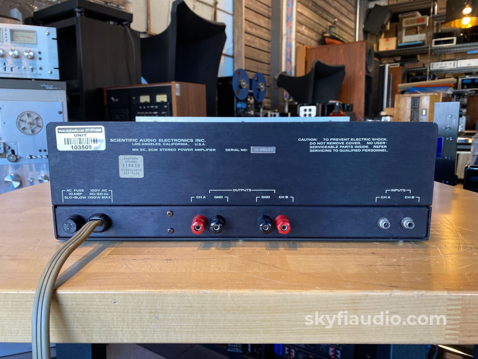 Sae 4 Piece Vintage System In Wood Cabinets - Wow!