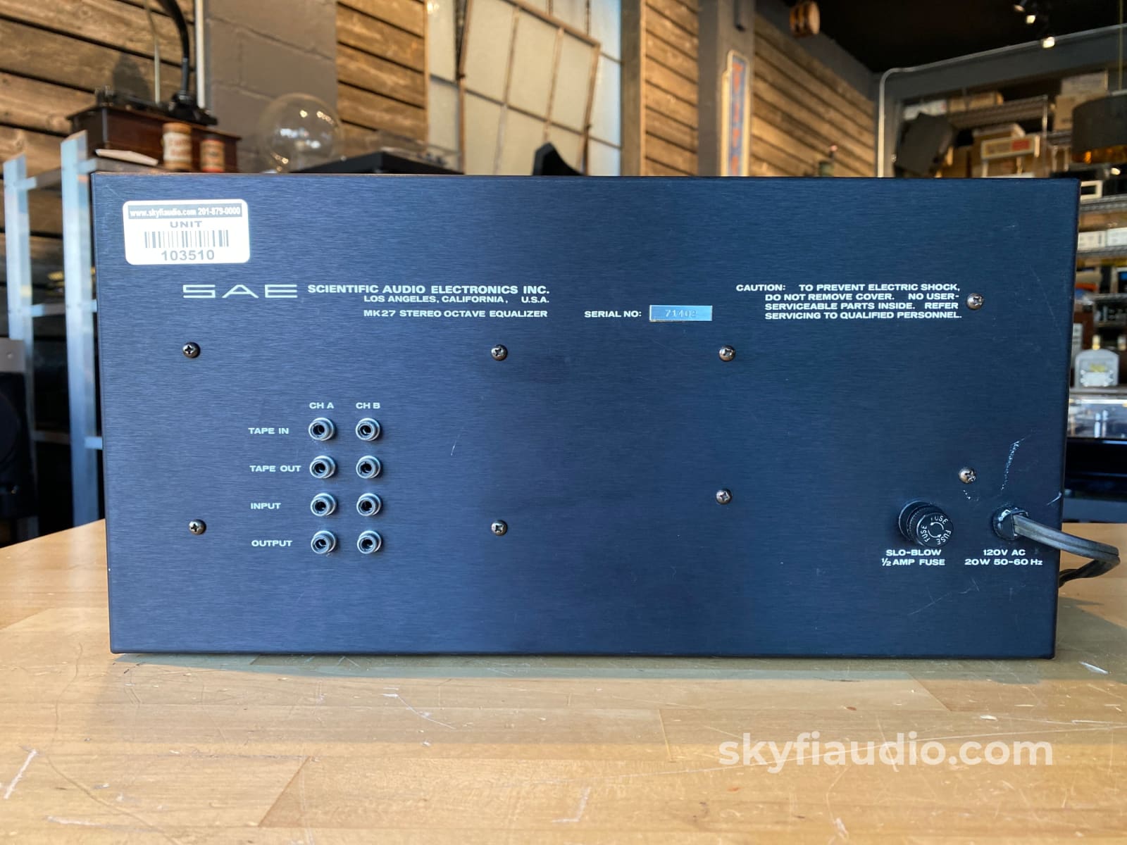 Sae 4 Piece Vintage System In Wood Cabinets - Wow!