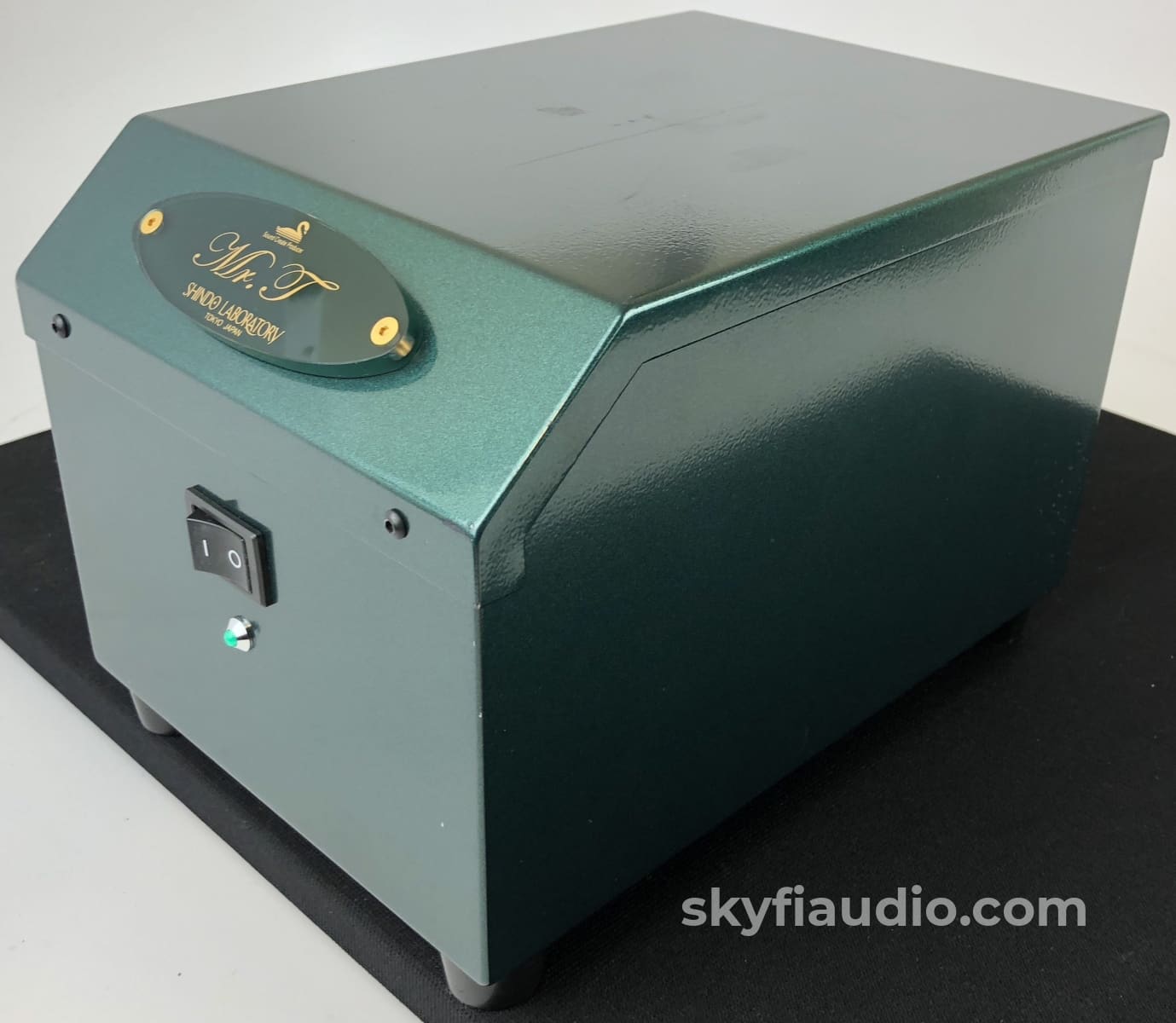 Shindo Laboratory Mr. T Power Conditioner