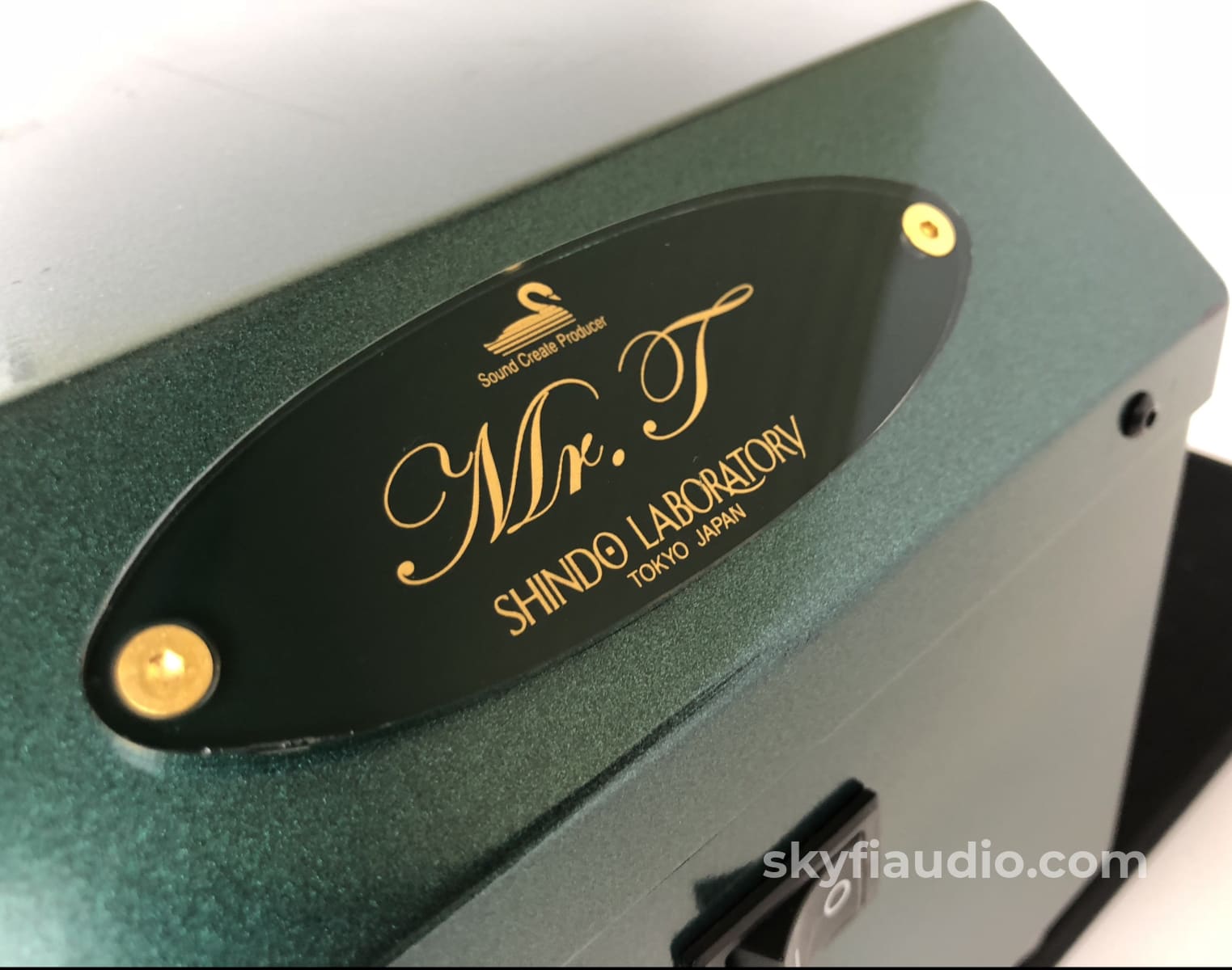 Shindo Laboratory Mr. T Power Conditioner