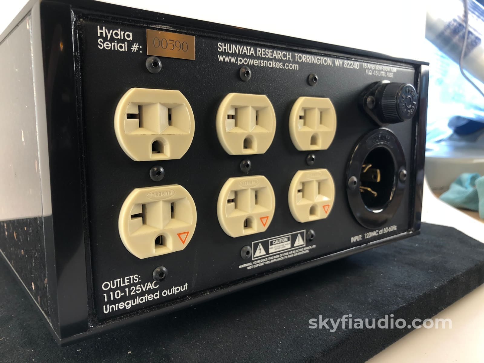 Shunyata Hydra Power Conditioner - The Original Solid Wood And Marble Version!