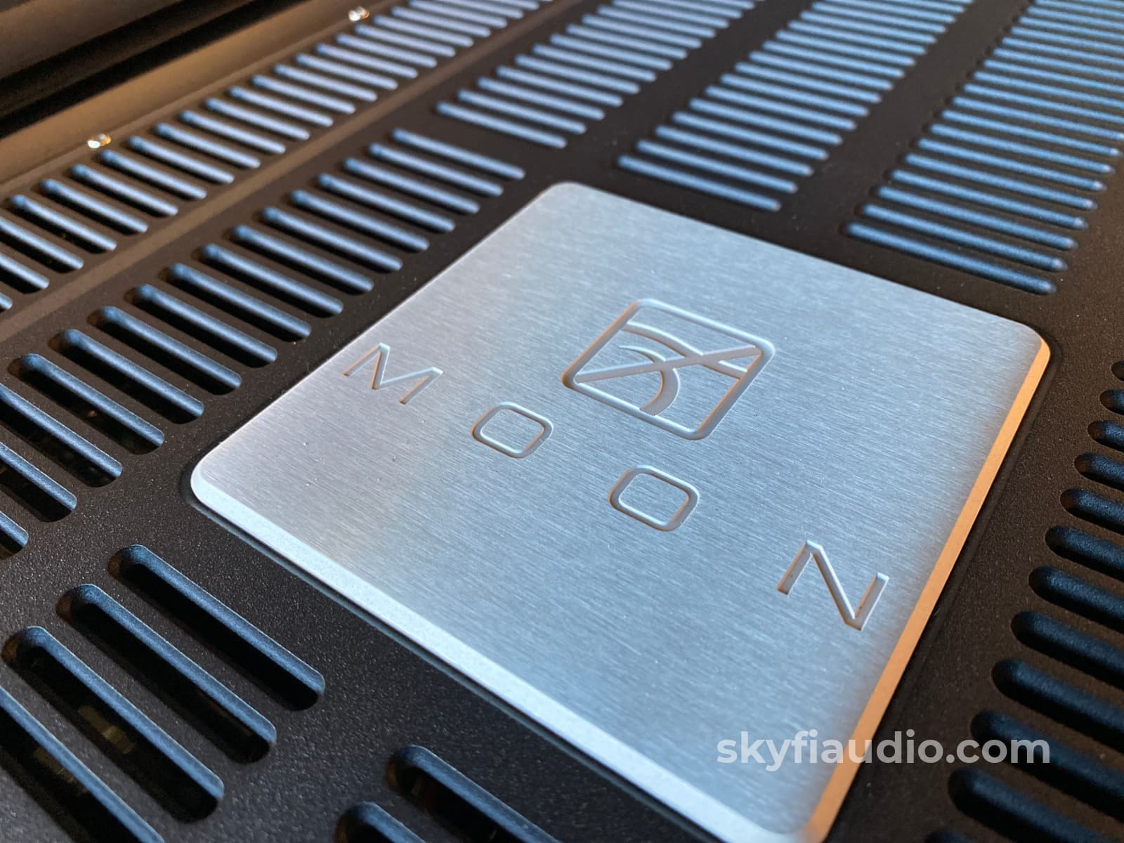 Simaudio 880M Mono Flagship Power Amplifiers - Tested At 1000W Amplifier