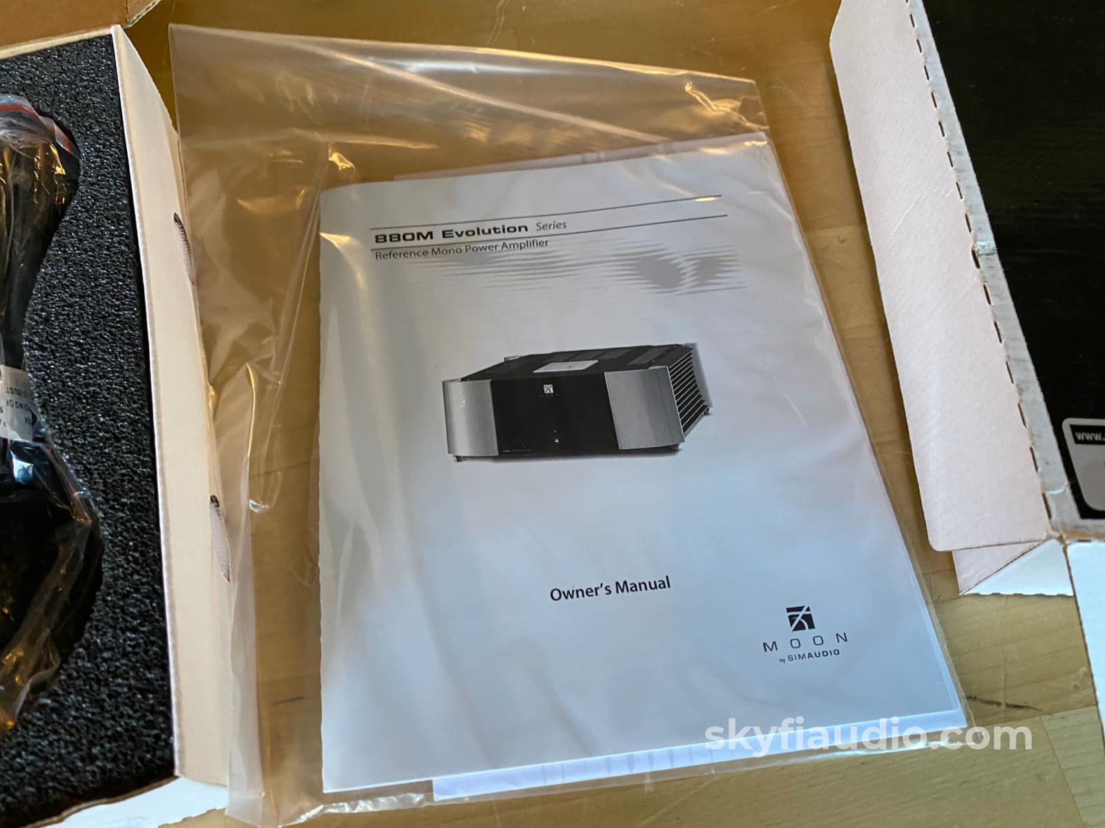 Simaudio 880M Mono Flagship Power Amplifiers - Tested At 1000W Amplifier