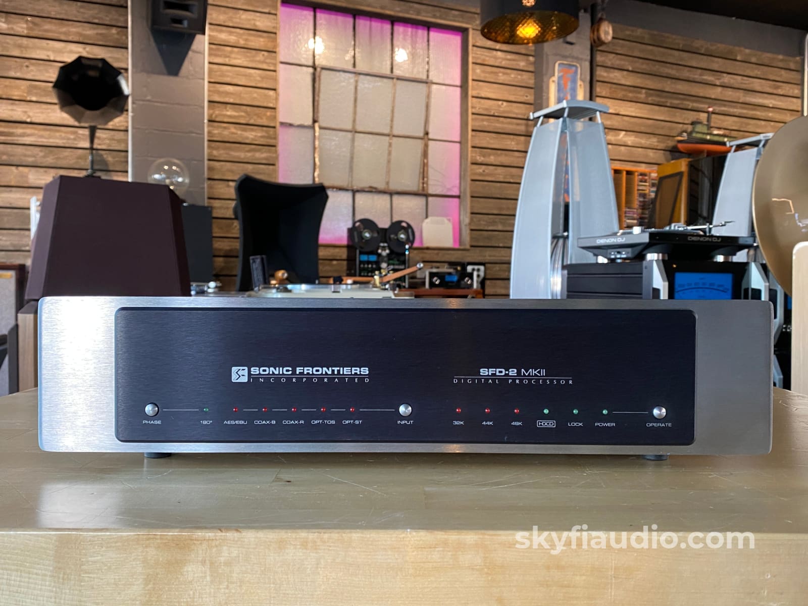 Sonic Frontiers Sfd-2 Mkii - Vintage Tube Dac With Hdcd Skyfi Serviced Cd + Digital