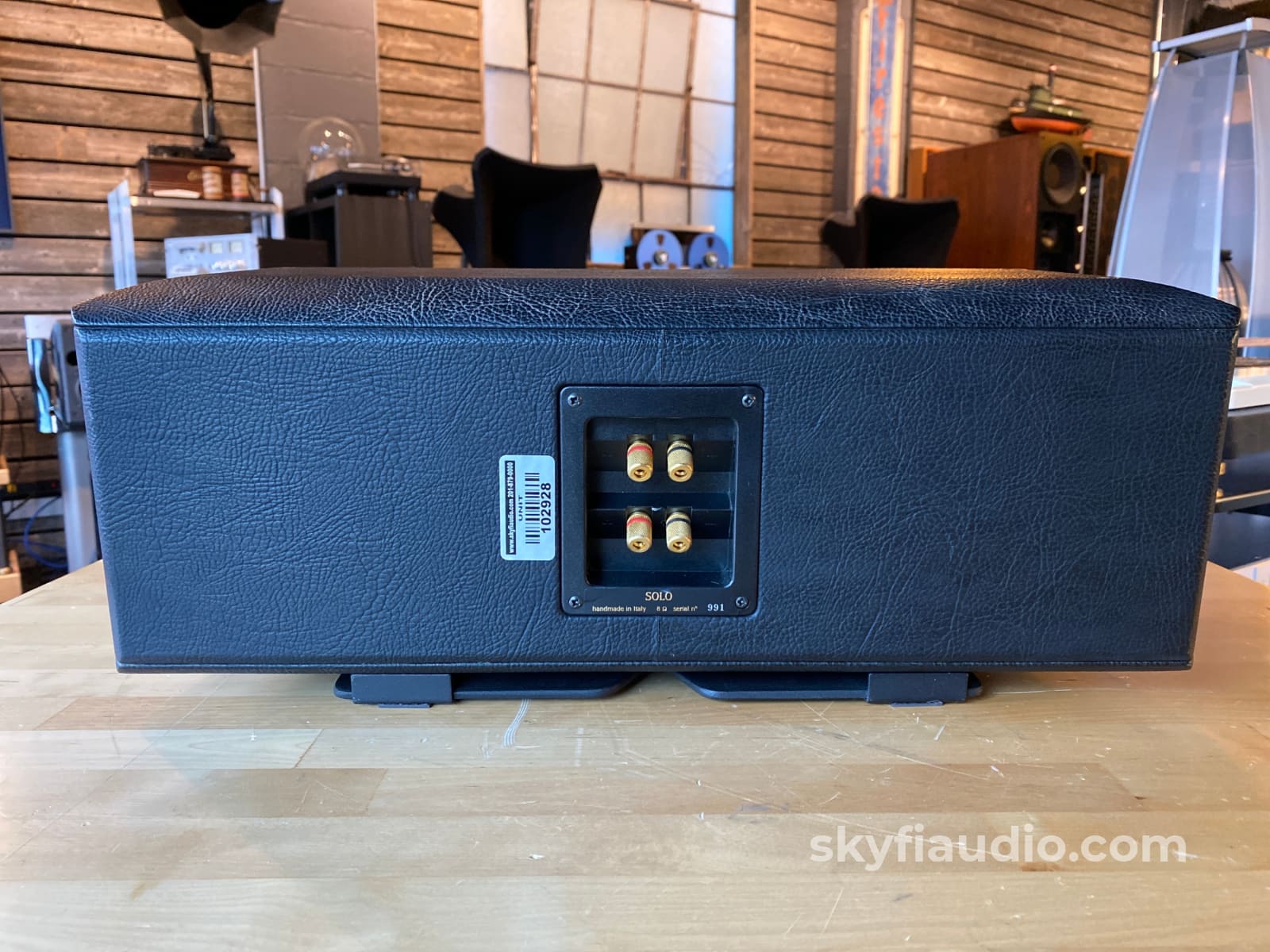 Sonus Faber Solo Center Channel Speaker W/ Tilt Stand Speakers