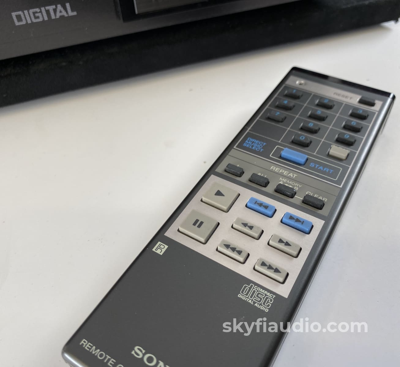 Sony Cdp-101 Worlds First Cd Player - A Piece Of Audio History And Working Perfectly + Digital