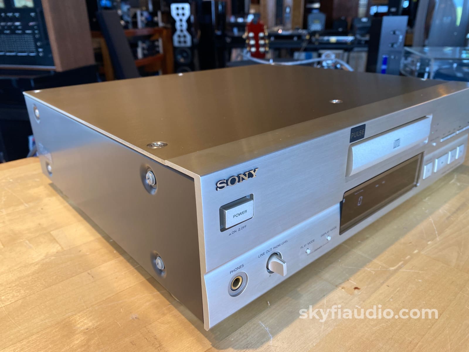 Sony Cdp-X707Es 20-Bit Vintage And Rare Cd Player - See Video + Digital